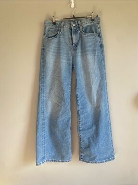 Old Navy Light Blue Wide-Leg Jeans
